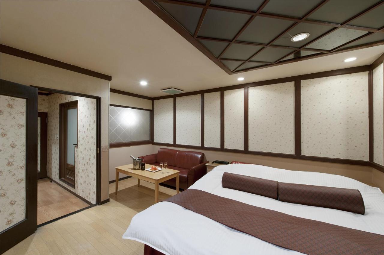 Blanc Chapel Christmas (adults Only) Yokkaichi
