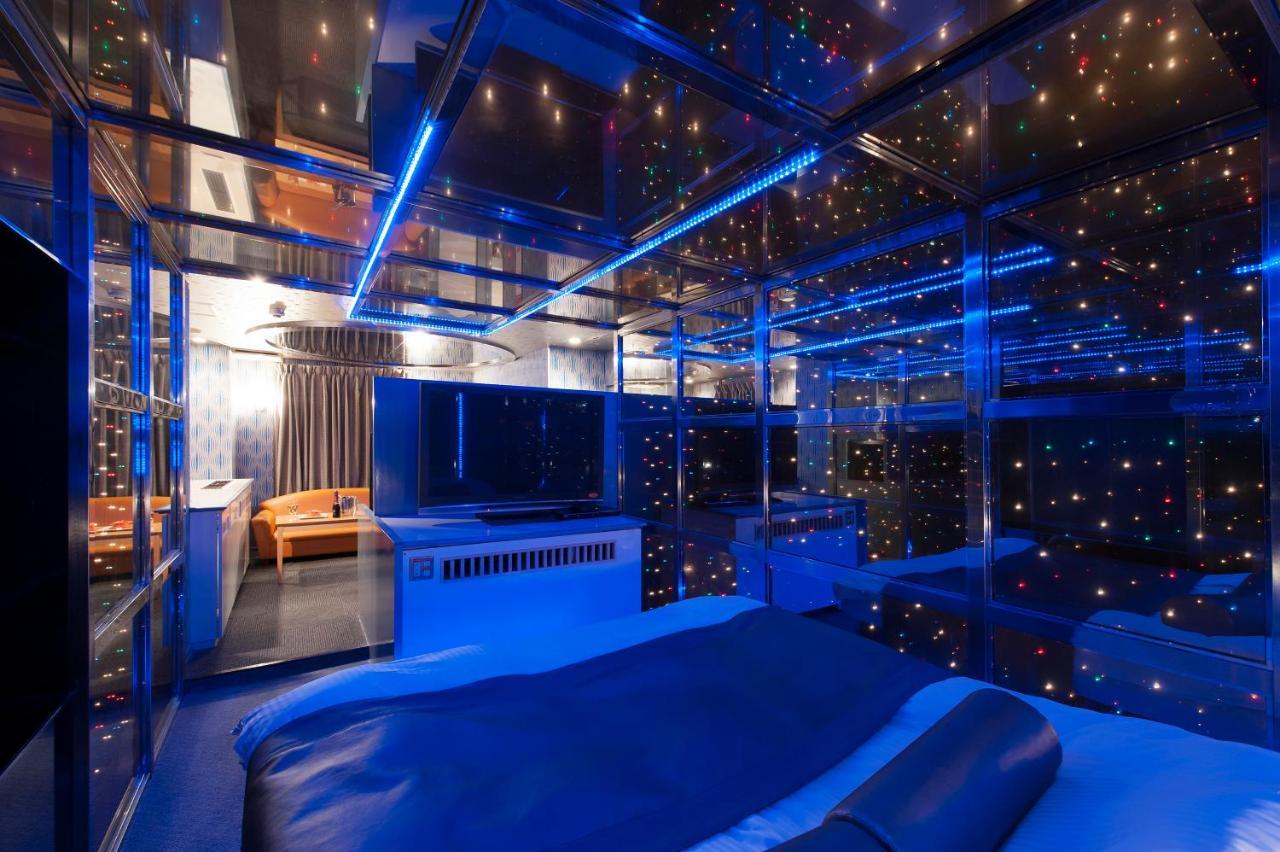 Blanc Chapel Christmas (adults Only) Love hotel 2*