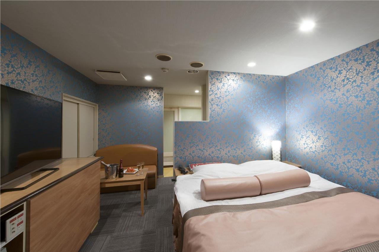Blanc Chapel Christmas (adults Only) Love hotel 2*